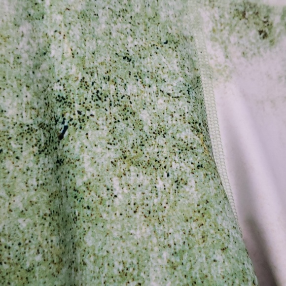 SALE OMNIYOGA Green Asphalt Leggings - Picture 2 of 4